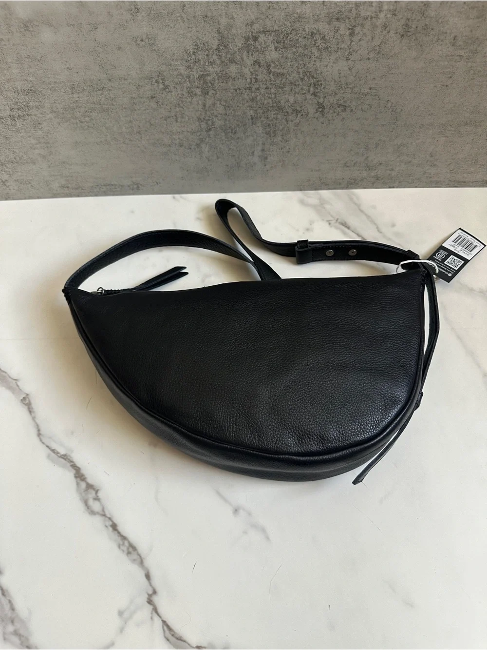 NWT The Sak Tess Sling Leather Bag | Crescent Crossbody Bag Black